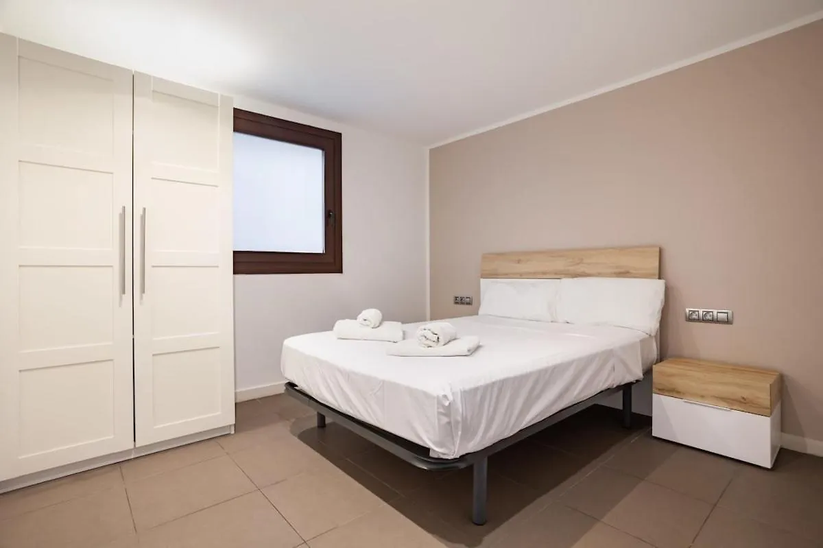 Modern And Bright 4Bd Triplex In Paralel! Barcelona Espanha